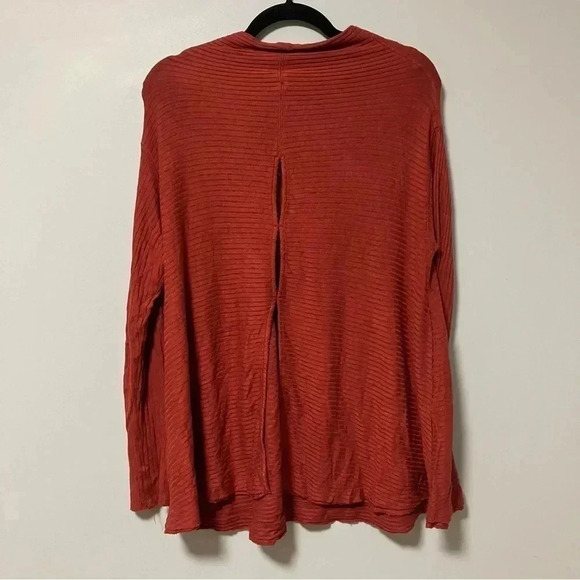 We the Free  rust orange ribbed sweater - Picture 5 of 5